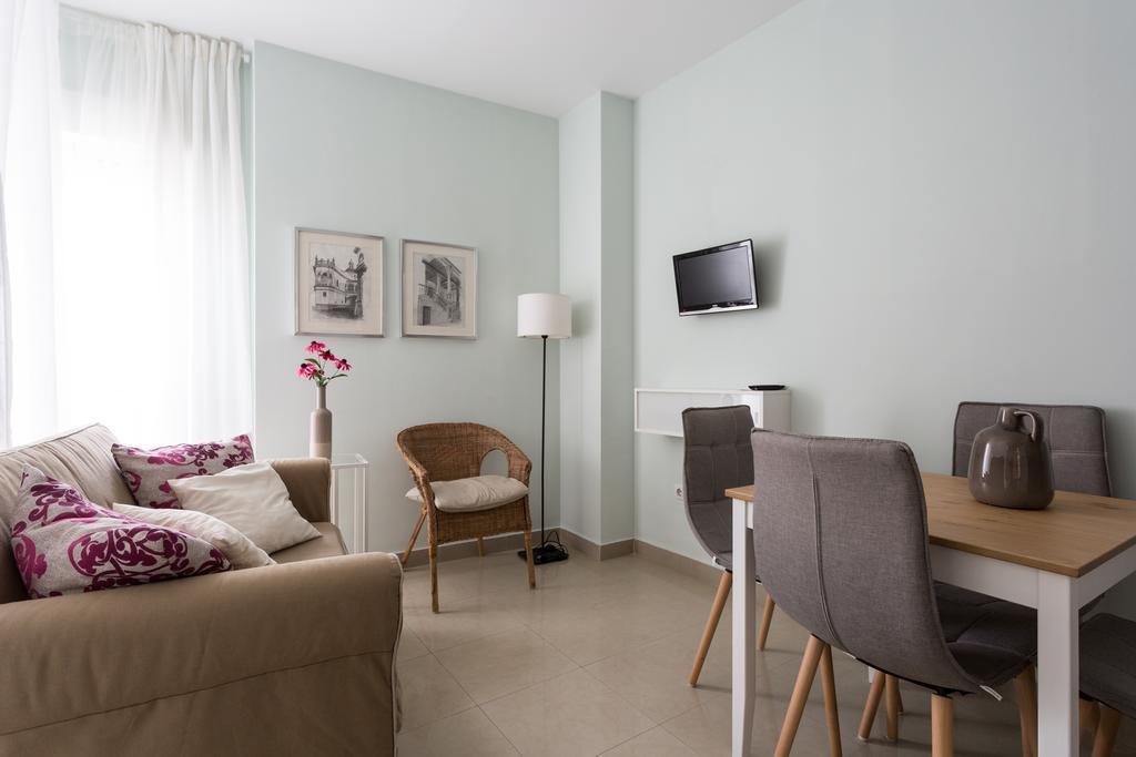 Apartamentos San Lorenzo Sevilla Buitenkant foto